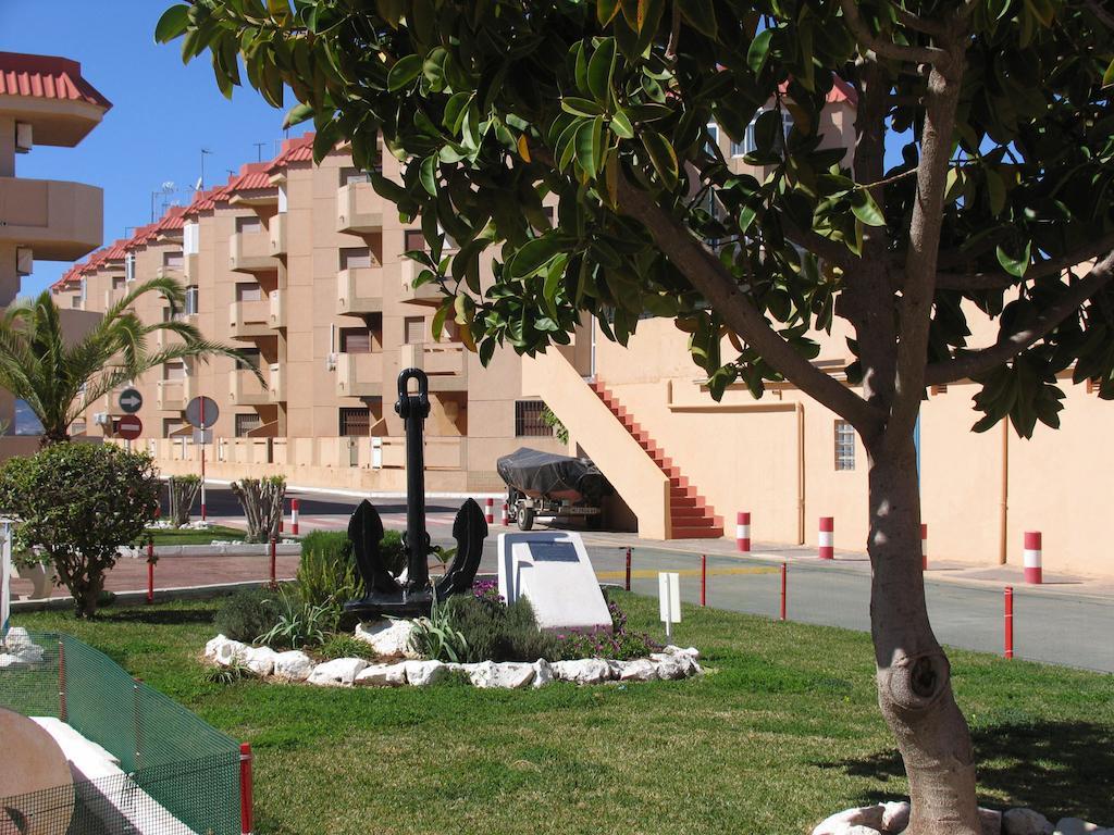 Apartamentos Tesy La Manga del Mar Menor Rom bilde