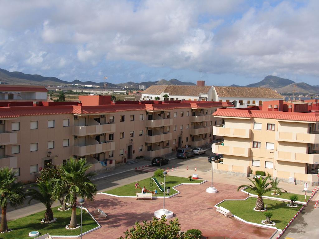 Apartamentos Tesy La Manga del Mar Menor Rom bilde